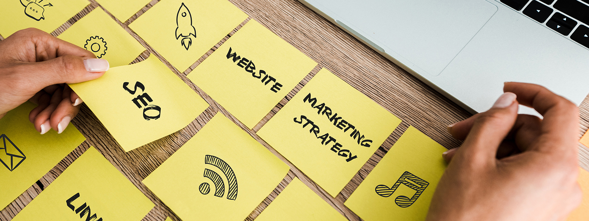 Header Tech Blog Umbraco CMS SEO Friendly 2048X660pix